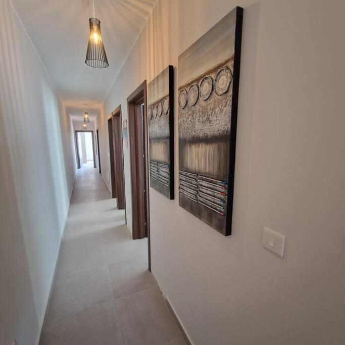 Centrally Located, Well Equipped, Stylish Flat. St. Paul's Bay Buitenkant foto