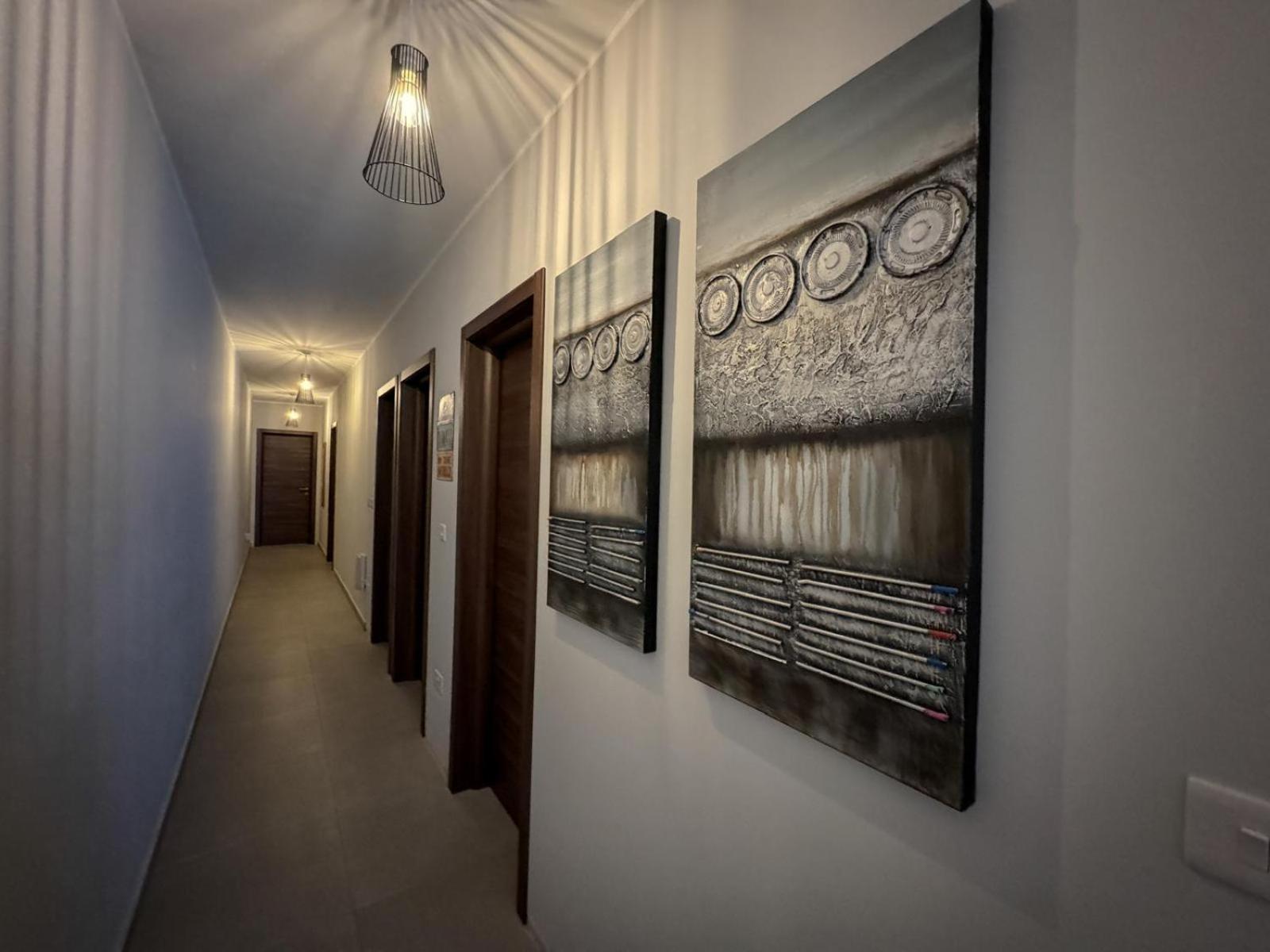 Centrally Located, Well Equipped, Stylish Flat. St. Paul's Bay Buitenkant foto