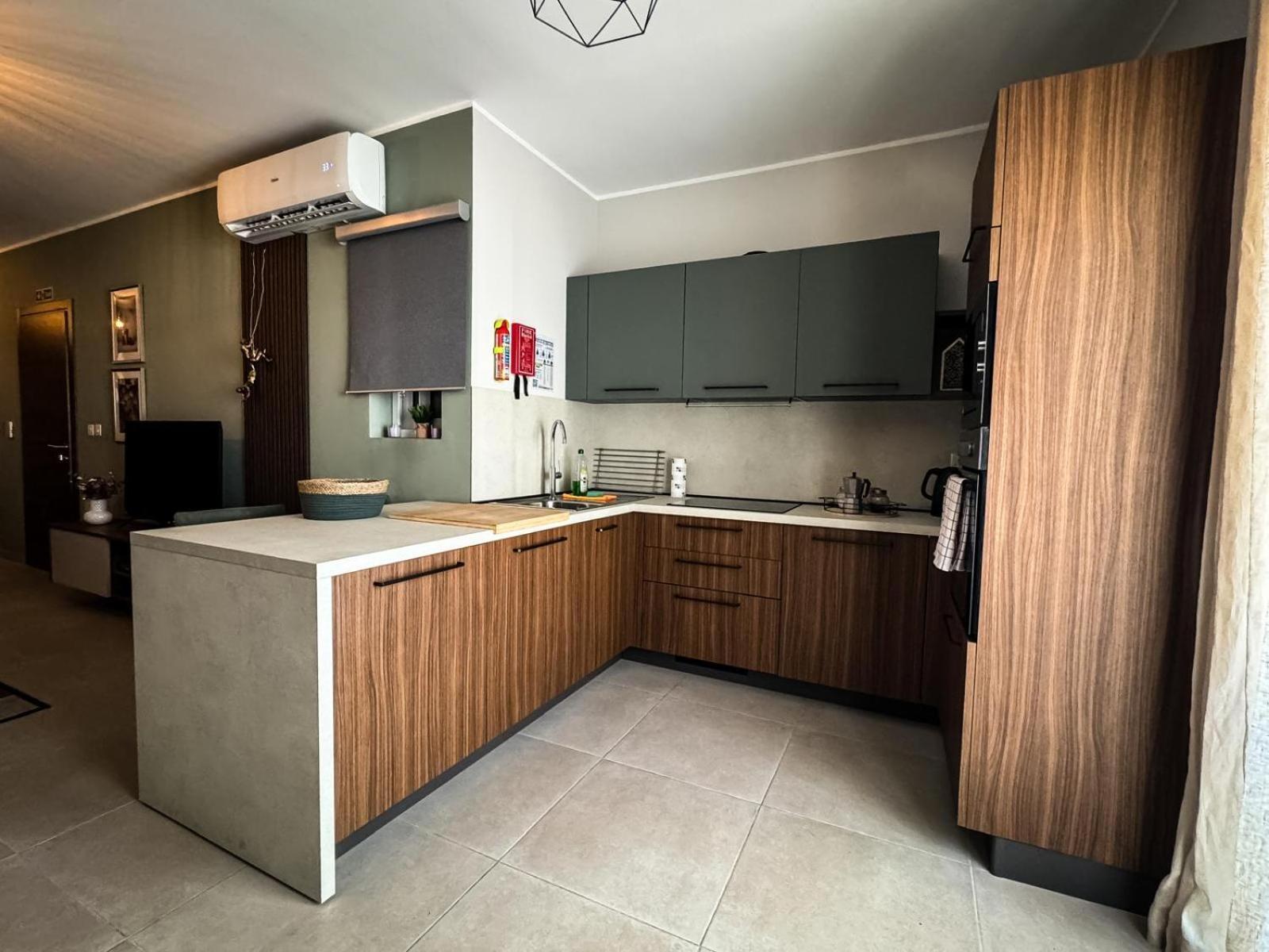 Centrally Located, Well Equipped, Stylish Flat. St. Paul's Bay Buitenkant foto
