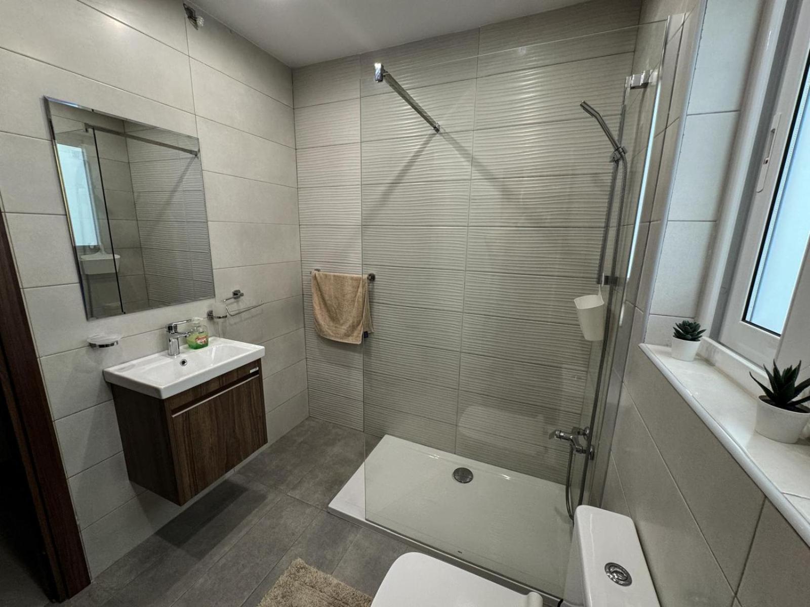 Centrally Located, Well Equipped, Stylish Flat. St. Paul's Bay Buitenkant foto